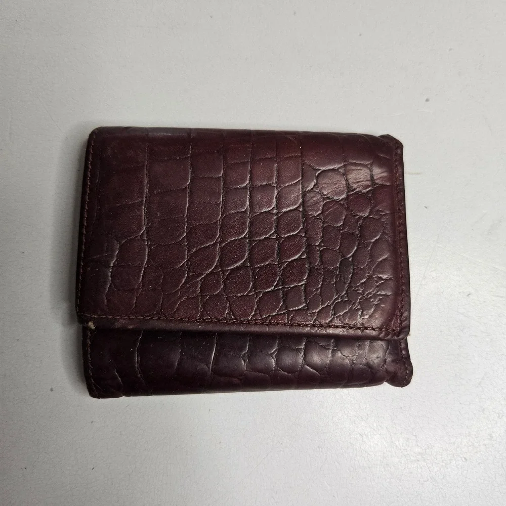 Trafalgar Mens Trifold Wallet Brown Crocodile Embossed Leather USA Made Vintage